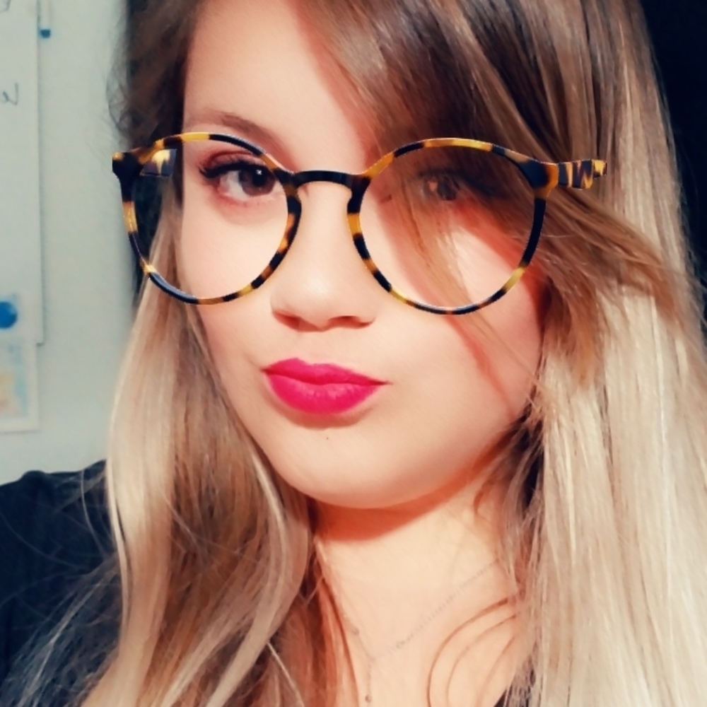 Meet your Posher, CiCi